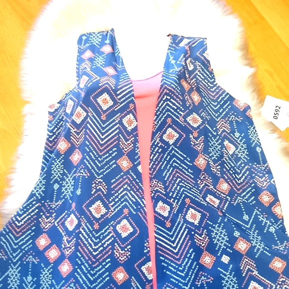 LulaRoe Joy Teal Abstract Print  Duster Vest - Picture 2 of 12